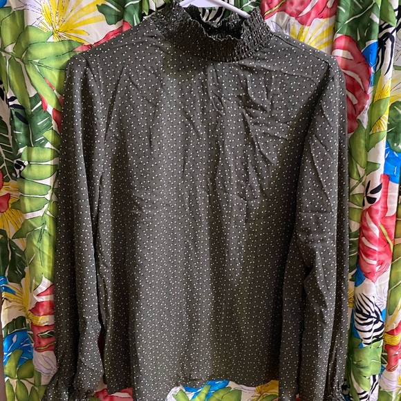 Frilly Collar Patterned Blouse - Picture 1 of 4